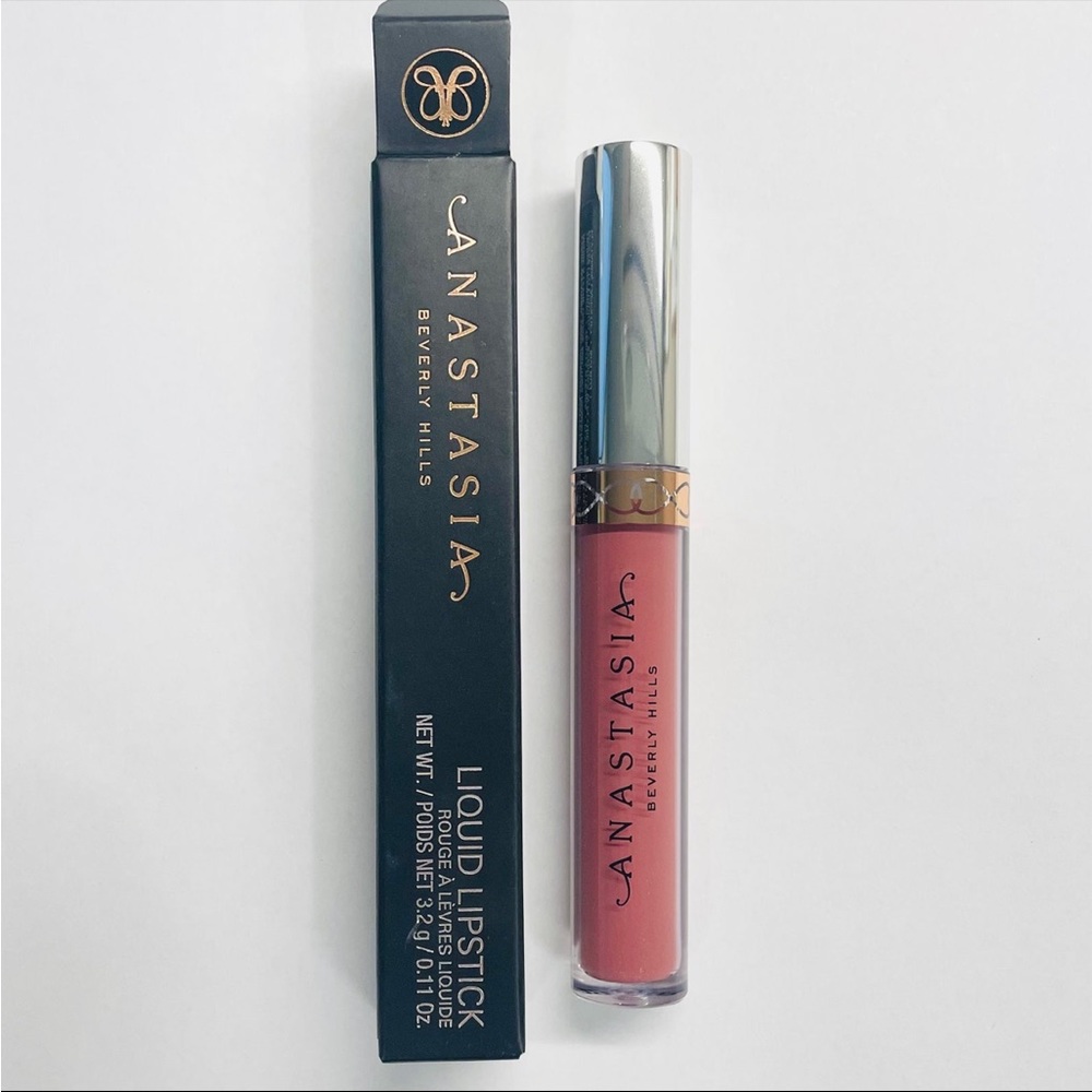 Anastasia Beverly Hills Liquid Lipstick in Poet